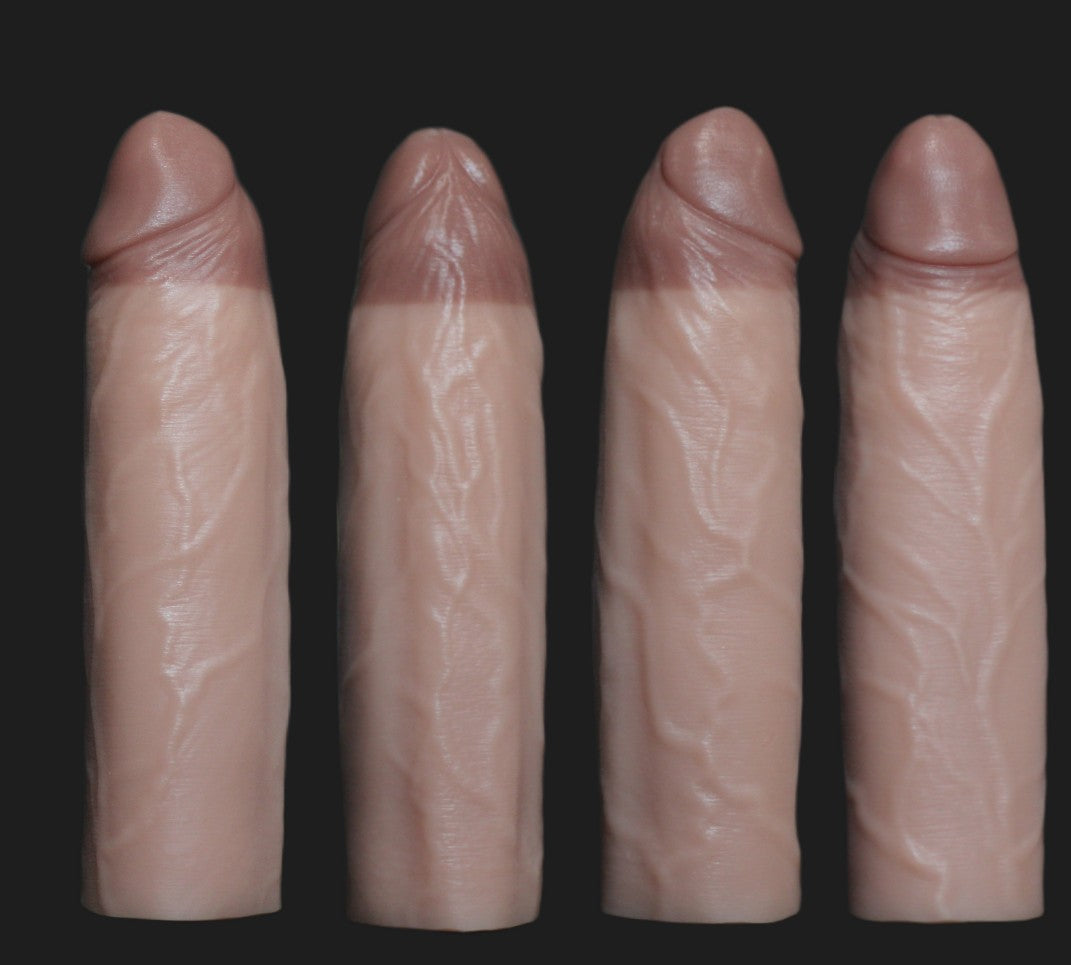 #4 - Johnny Chubbs XL - 5.5" x 1.375"